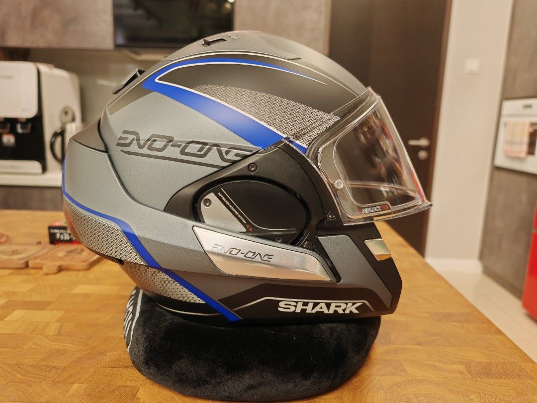 Shark evo cheap one astor