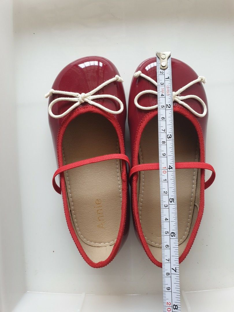 Red Patent Covered Dress Shoes girls 3 to 4yo Babies Kids