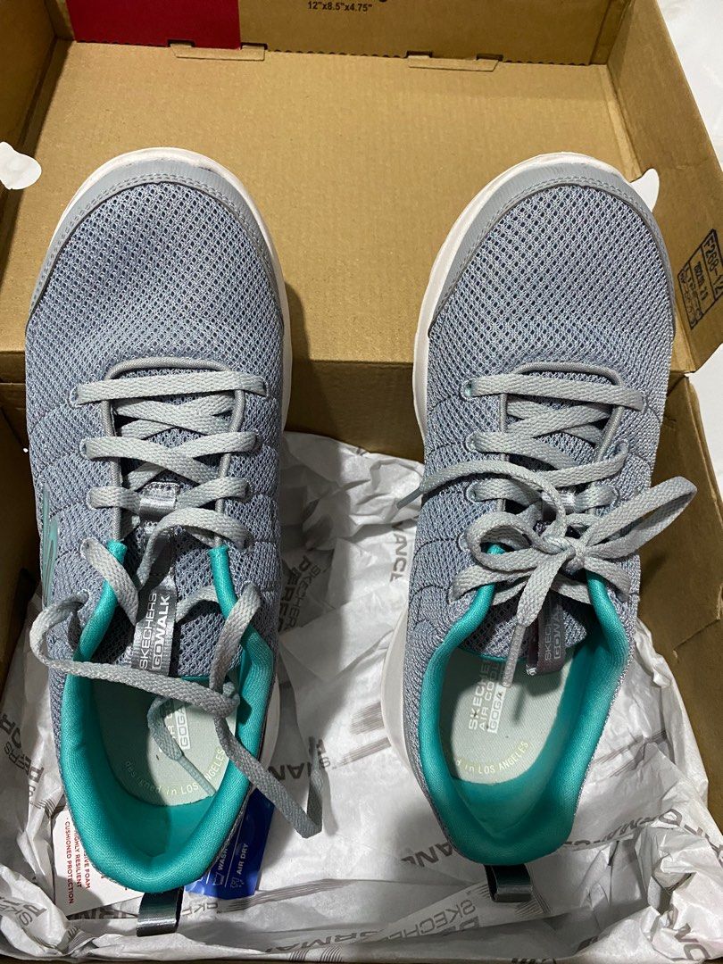 Skechers go cheap walk size 2