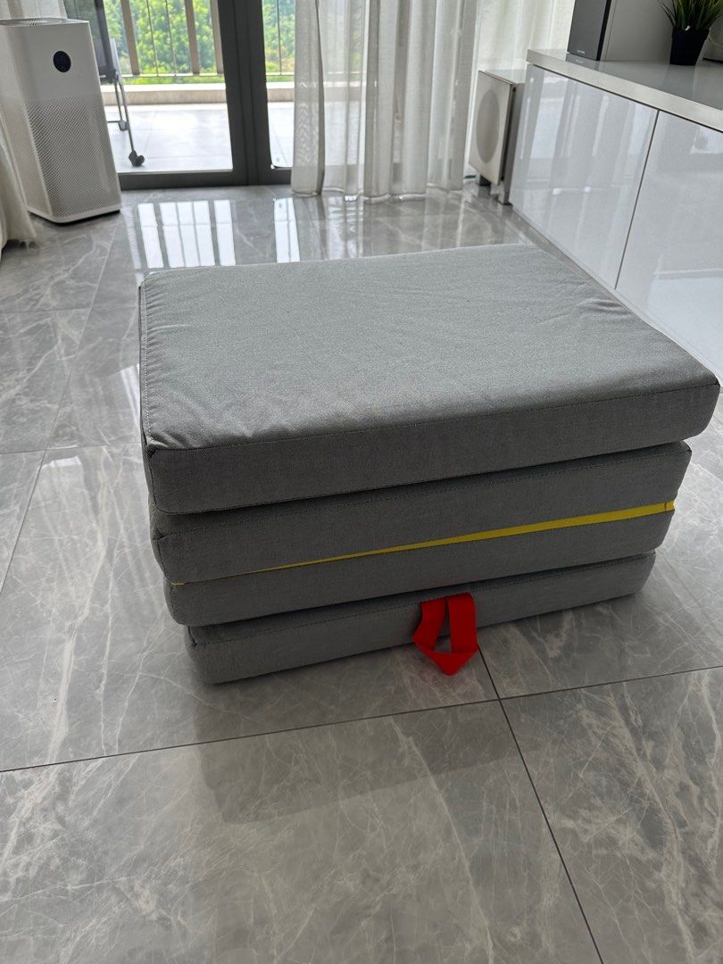 Slakt folding hotsell mattress