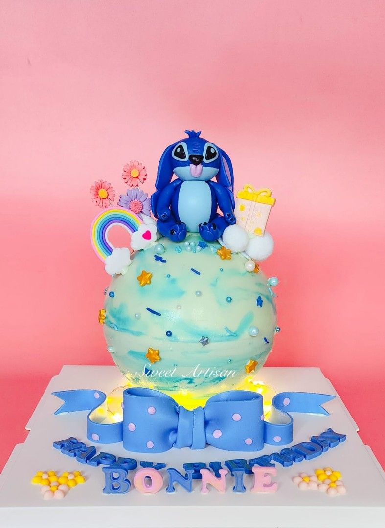 Stitch pinata cake, Food & Drinks, Homemade Bakes on Carousell