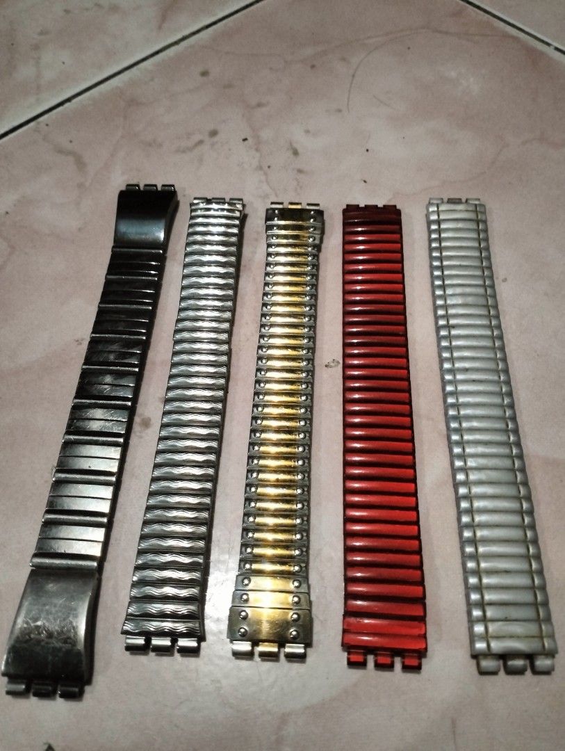 Strap jam swatch, Fesyen Pria, Jam Tangan di Carousell