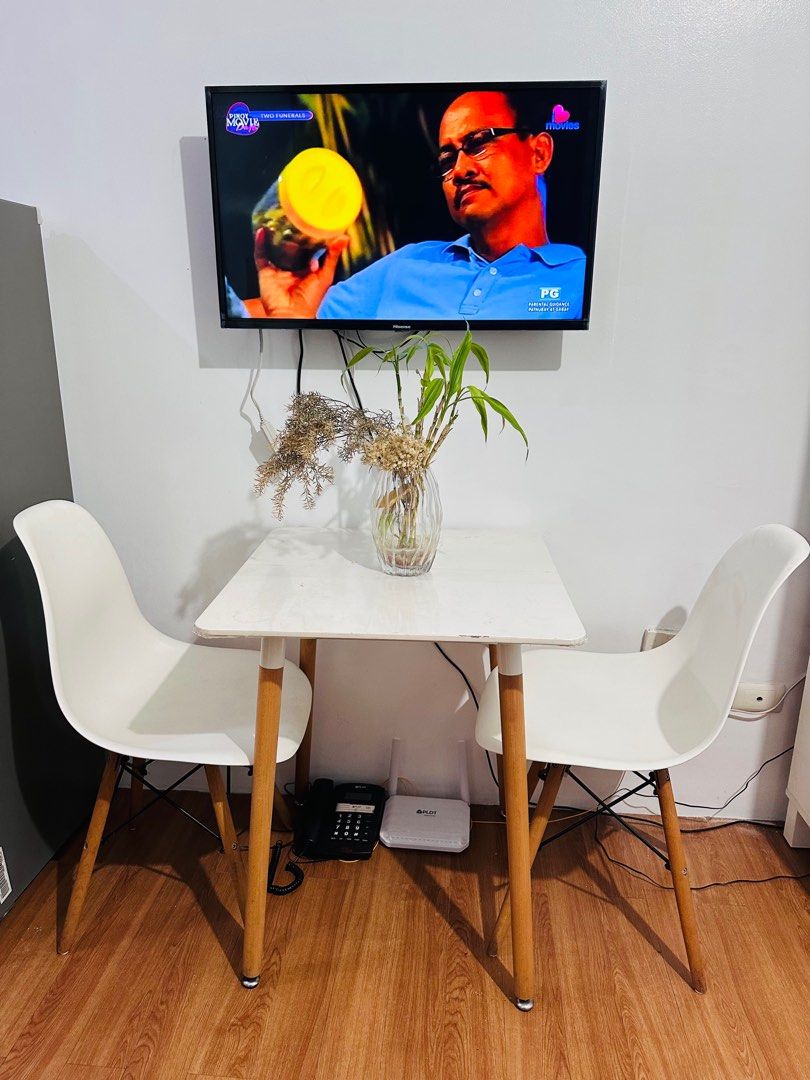 Studio in Makati For Rent The Linear near IAcademy, Makati Med, MAPUA