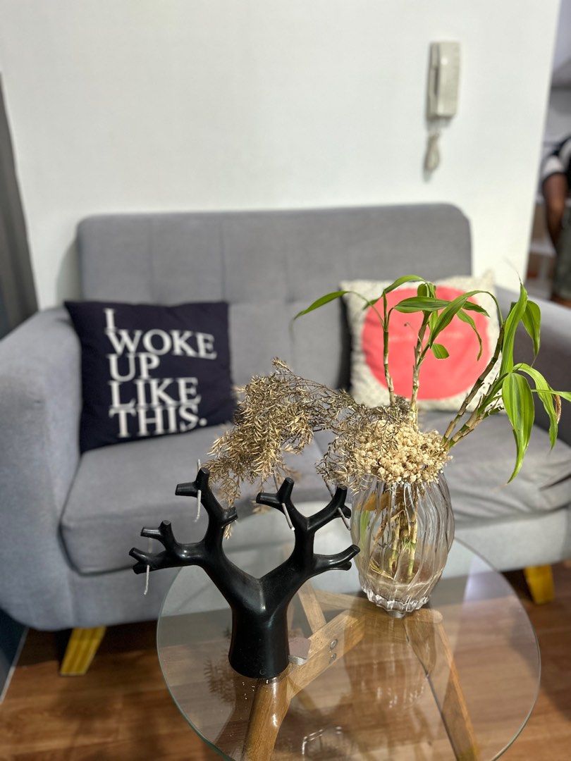 Studio in Makati For Rent The Linear near IAcademy, Makati Med, MAPUA