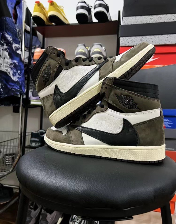 Sneakers Air Jordan 1 High Og Ts Sp Travis Scott worn by Shai