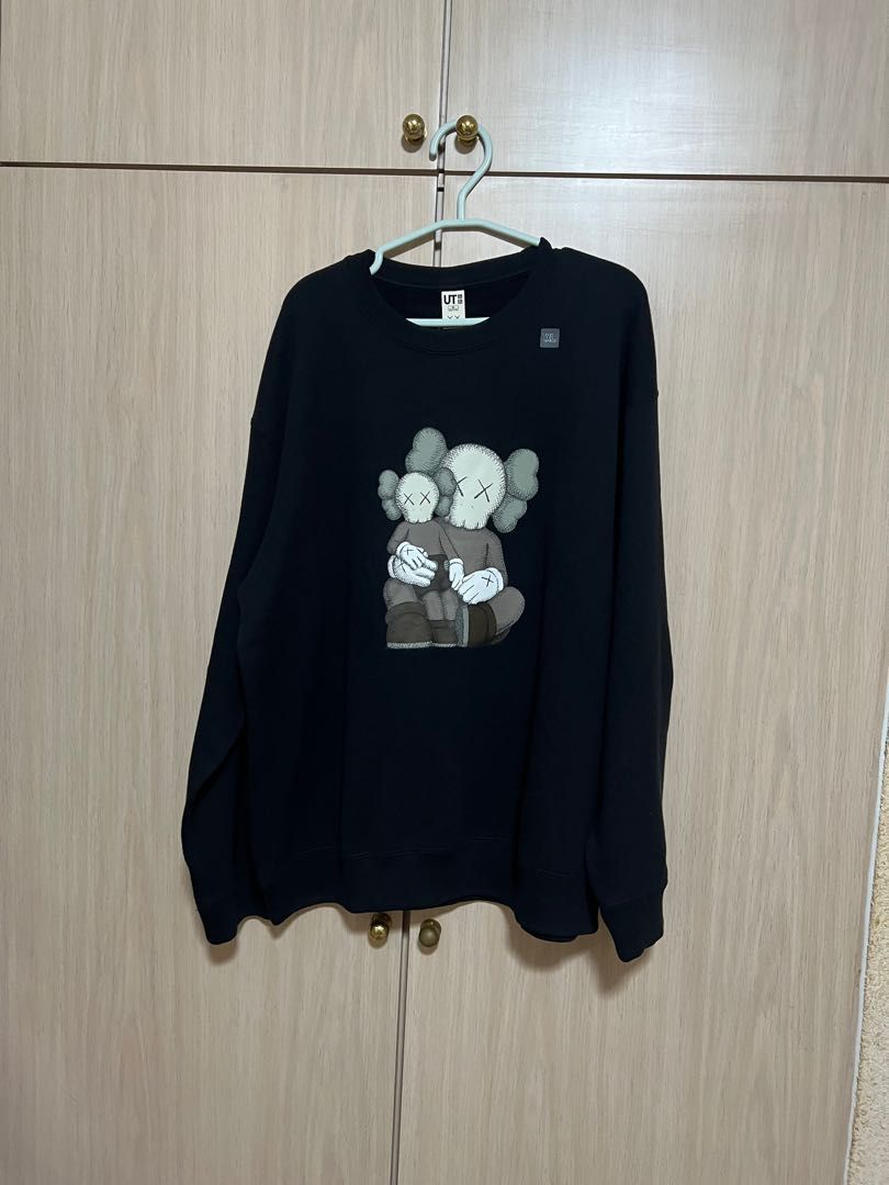 Uniqlo x Kaws Sweatshirt Men s Fashion Tops Sets Tshirts