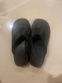 (Category: ) located in . Submitted by httpaula (Listing ID 1258854341, Image 1). Description: .