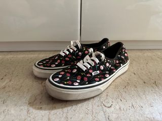 ladies floral vans