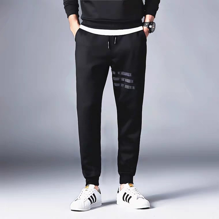 Shein Men Plain Black Jogger Pants, Men's Fashion, Bottoms, Joggers on  Carousell