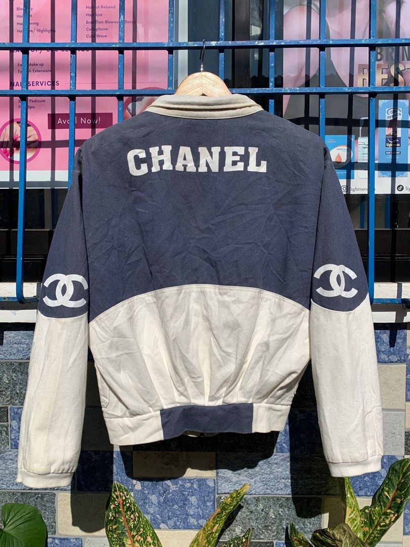 Vintage chanel denim jacket hot sale