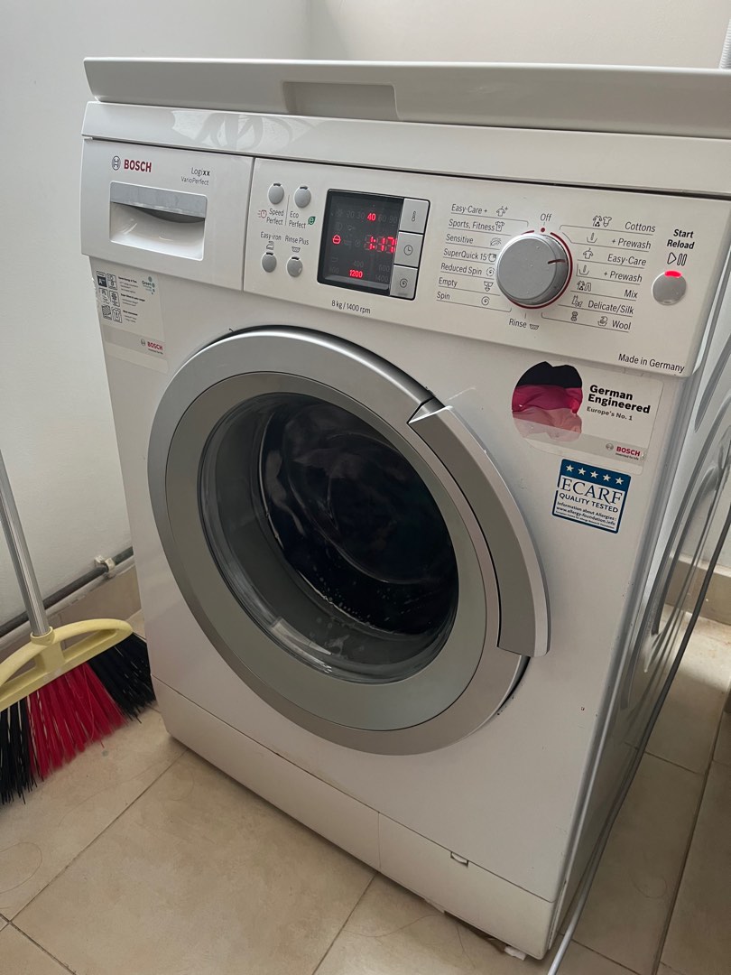 Washing Machine and separate dryer, TV & Home Appliances, Washing Machines and Dryers on Carousell