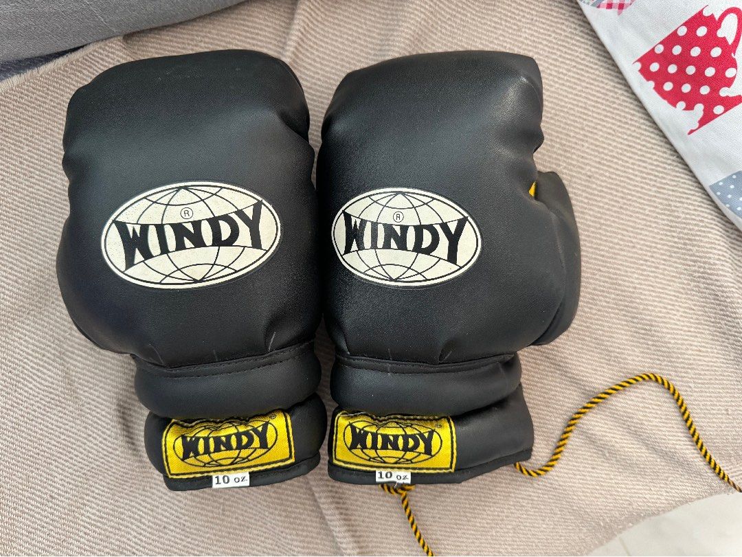 Windy Boxing Gloves, Sports Equipment, Other Sports Equipment and