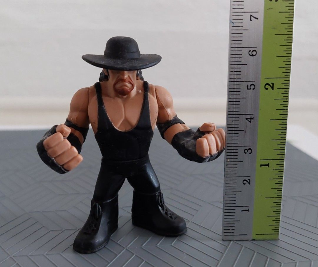Wwe mini toys deals