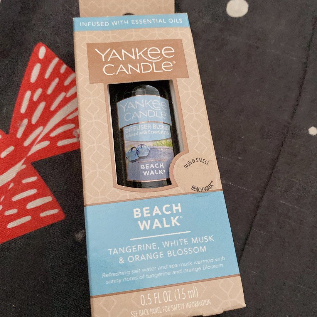 Yankee Candle Beach Walk, Furniture & Home Living, Home Fragrance on
