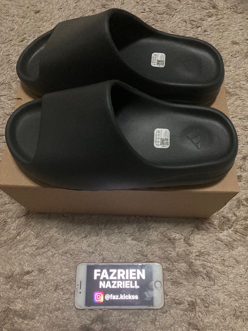 Yeezy flash drive online