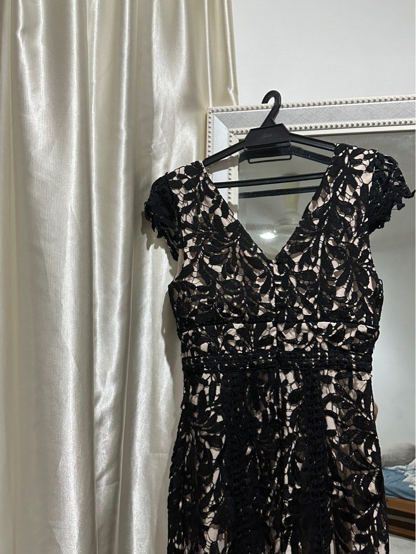 Lace outlet dress zalora