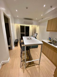 1 BR BRIXTON PLACE CONDOMINIUM for RENT/ for LEASE