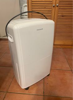 （分類：）位於 。 由 stzap 提交（商品編號 1259043879，圖片 1）。簡介： 。