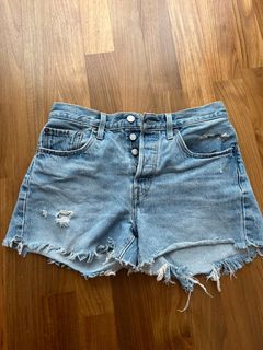(Category: ) located in . Submitted by izzy567 (Listing ID 1258942691, Image 1). Description: .