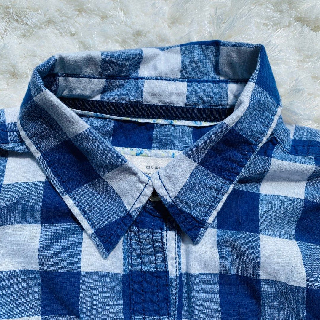 Abercrombie & Fitch Checked Shirt 格仔恤衫, 女裝, 上衣, T-shirt - Carousell