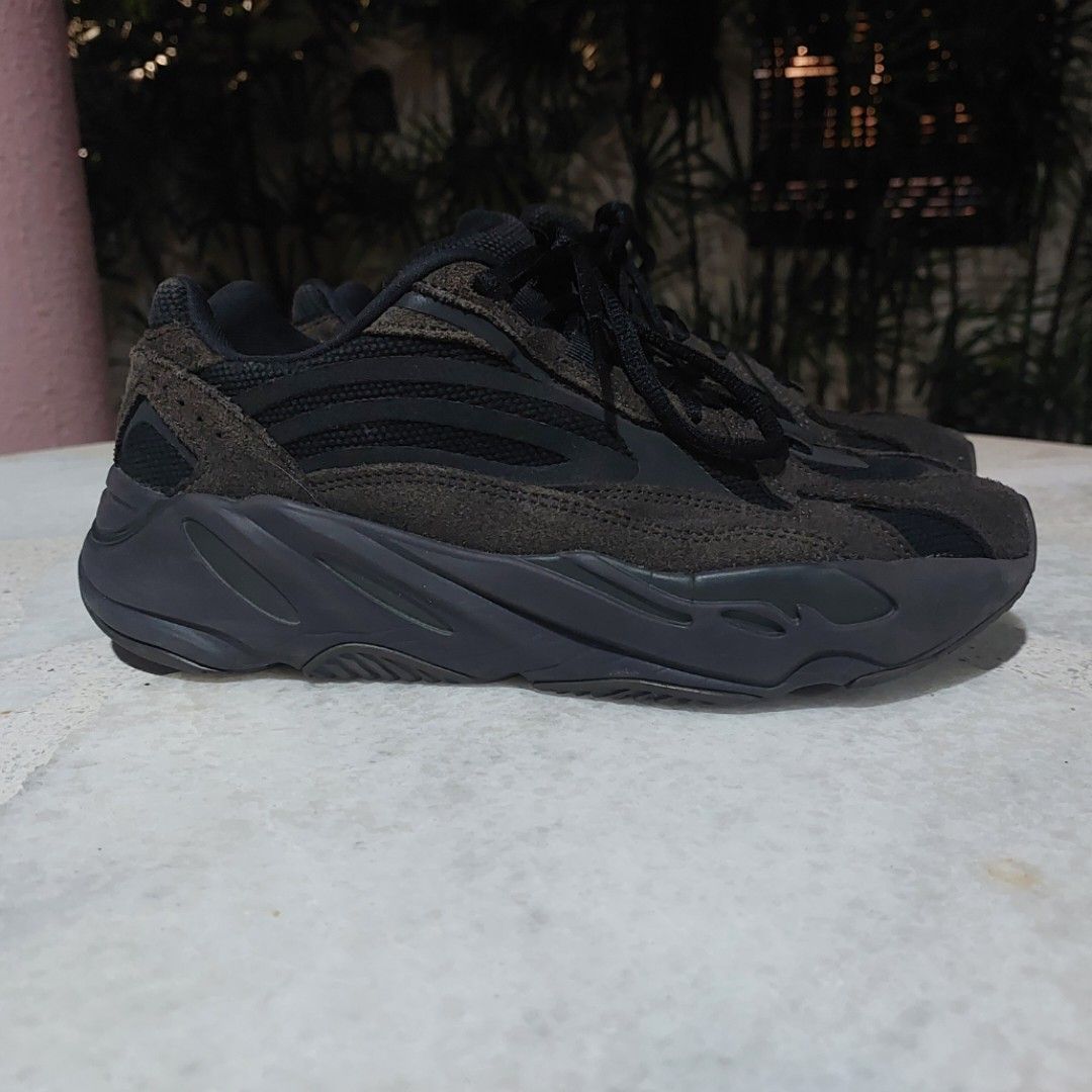 Adidas yeezy boost 350 v2 vanta top