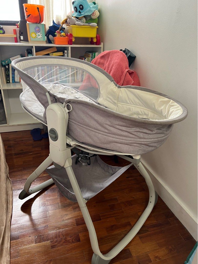 Akeeva 6 in 1 uni cot, Babies & Kids, Baby Nursery & Kids Furniture