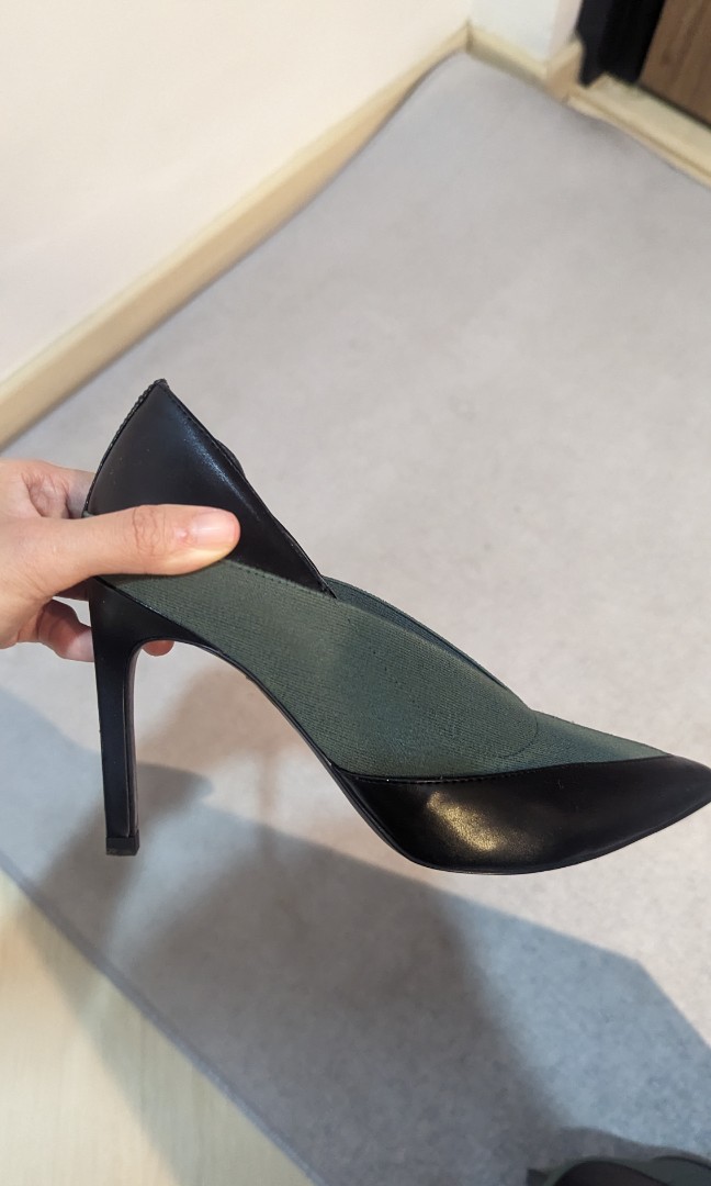 Aldo green and black heels, Women's Fashion, Footwear, Heels on Carousell
