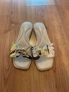 （分類：）位於 。 由 blackpooooo 提交（商品編號 1259051432，圖片 1）。簡介： 。
