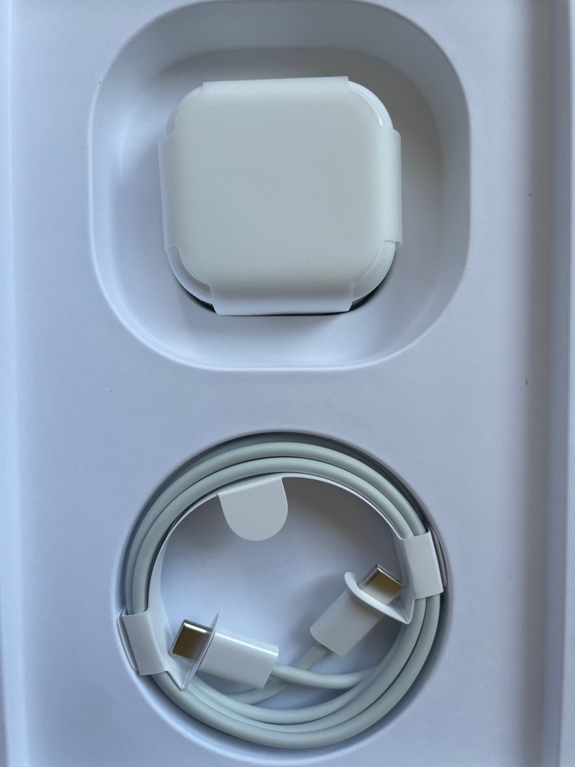 Apple charger USB C, Mobile Phones & Gadgets, Mobile & Gadget