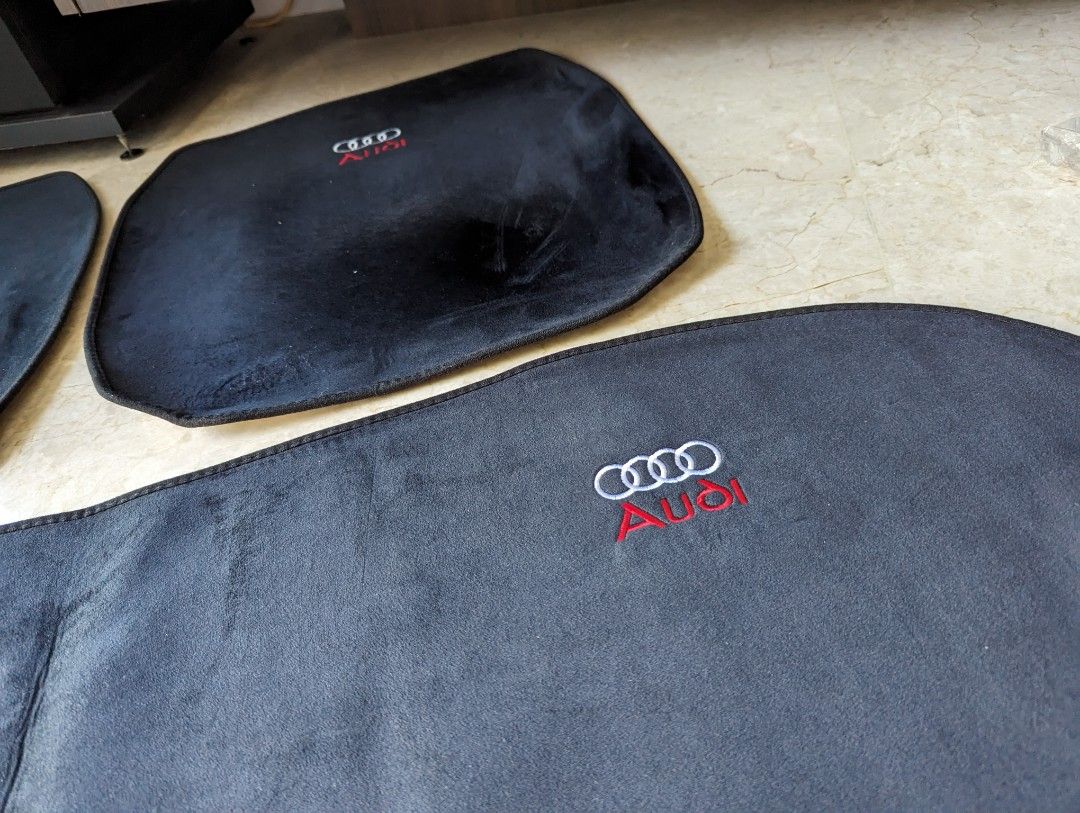 Audi clearance seat protector