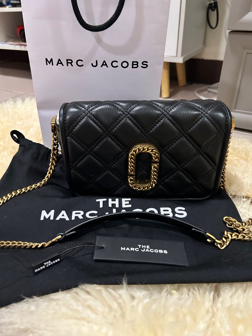 Authentic Marc Jacobs Status Flap Crossbody bag in Quilted Leather, Luxury, Bags & Wallets on