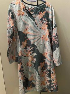 (Category: ) located in . Submitted by ama.couture (Listing ID 1258992173, Image 1). Description: .