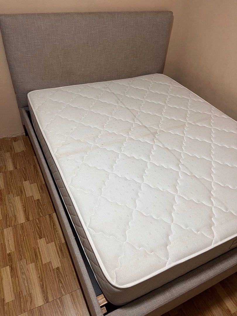 Bed frame and 10 inch thick fairmont salem mattress, Furniture & Home