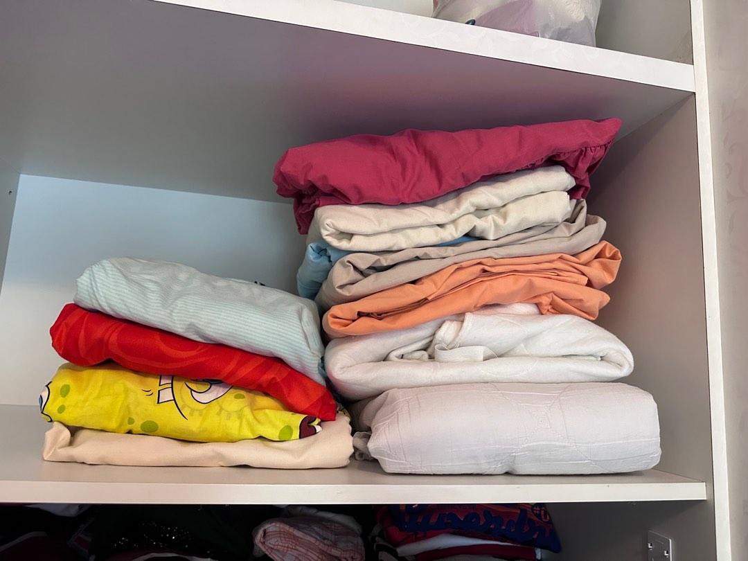 Bedsheets, Furniture & Home Living, Bedding & Towels on Carousell