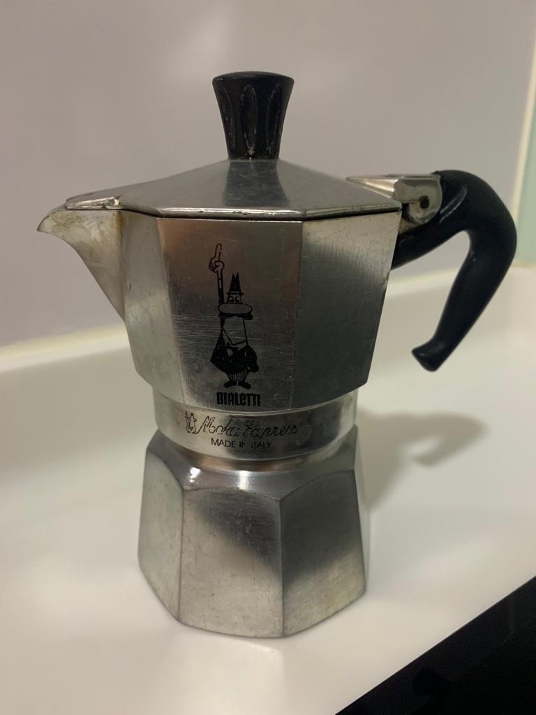 Bialetti moka pot, 2 cups, Made in Italy, TV & Home Appliances, Kitchen