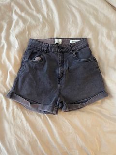 (Category: ) located in . Submitted by cm__16 (Listing ID 1258954141, Image 1). Description: .
