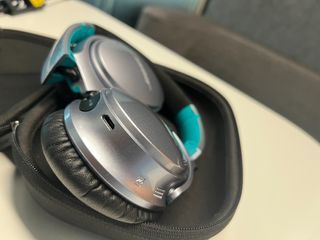 Bose f1 headset clearance