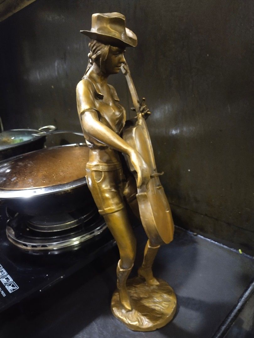 Brass musician statue display, Hobbies & Toys, Memorabilia ...