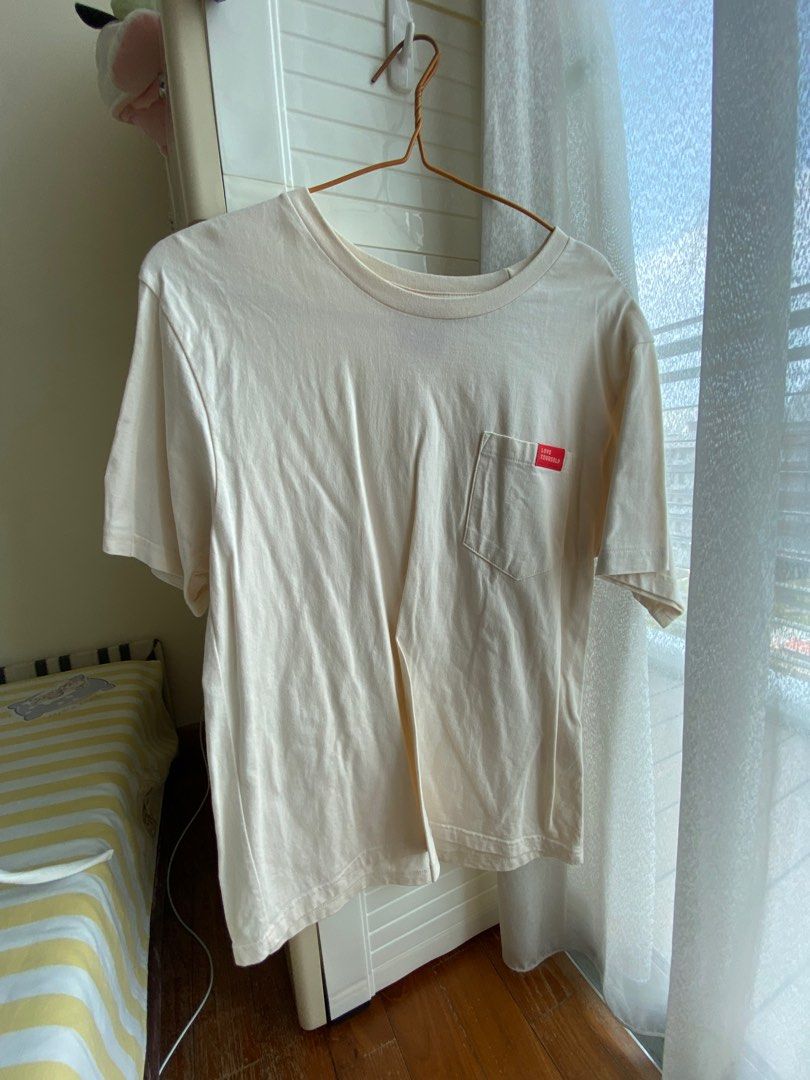 BTS OFFICIAL MERCH 2019 LOVE YOURSELF TOUR T-SHIRT, Women's