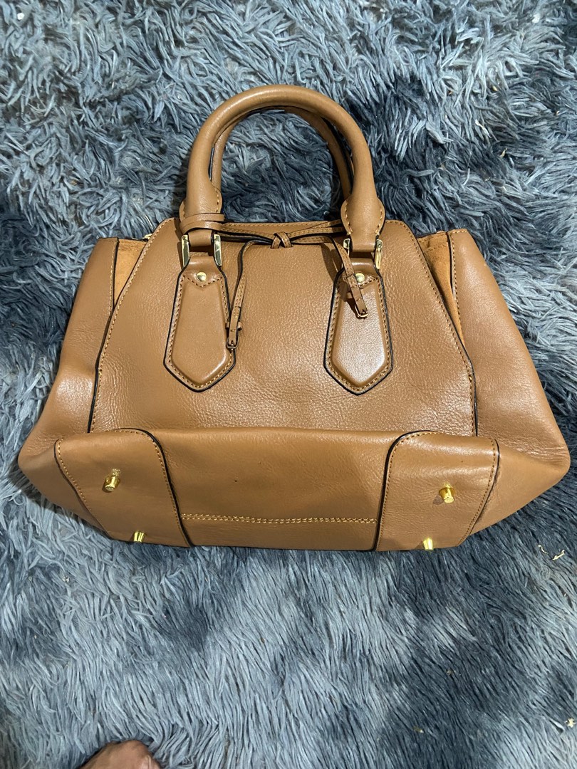 Burberry Made in Italy, Luxury, Bags & Wallets on Carousell