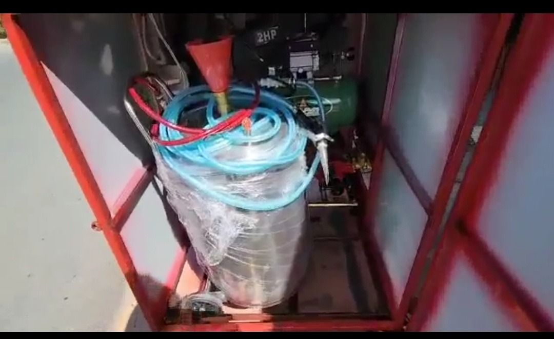 CAR WASH VENDO MACHINE, Commercial & Industrial, Industrial Equipment