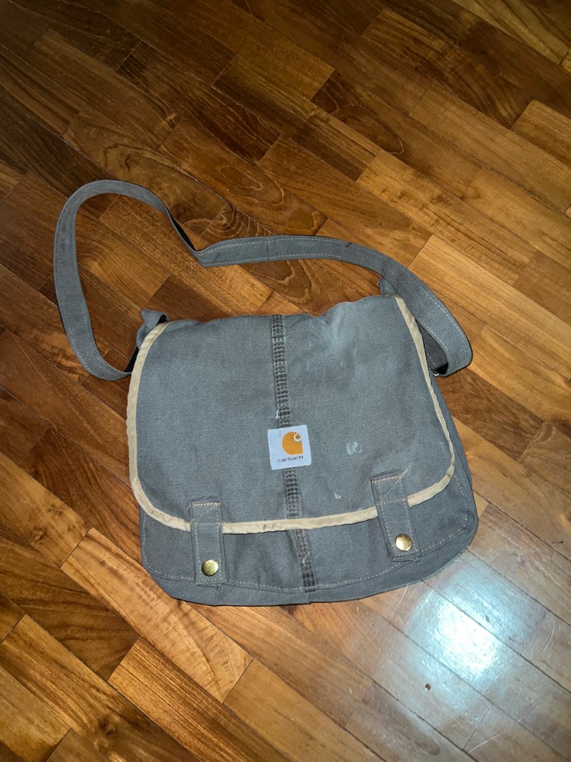 Carhartt Messenger Bag, Men's Fashion, Bags, Sling Bags on Carousell