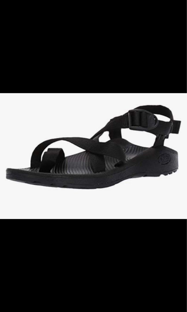 Chaco sandals hotsell with toe strap