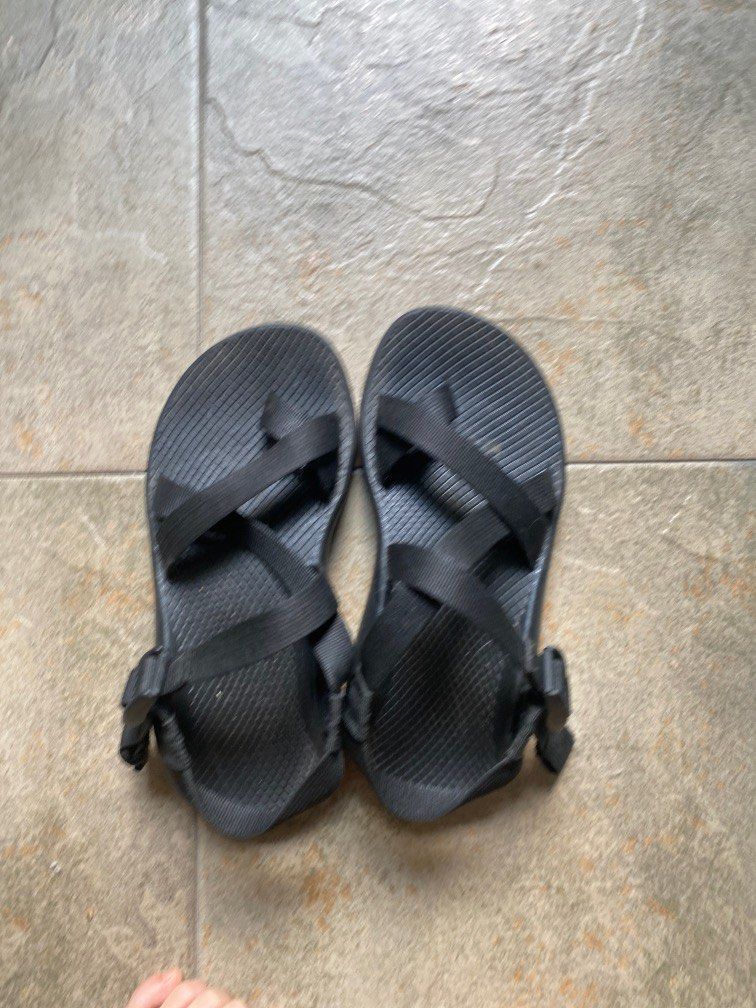 Chaco Z Cloud 2 black with toe strap sandal
