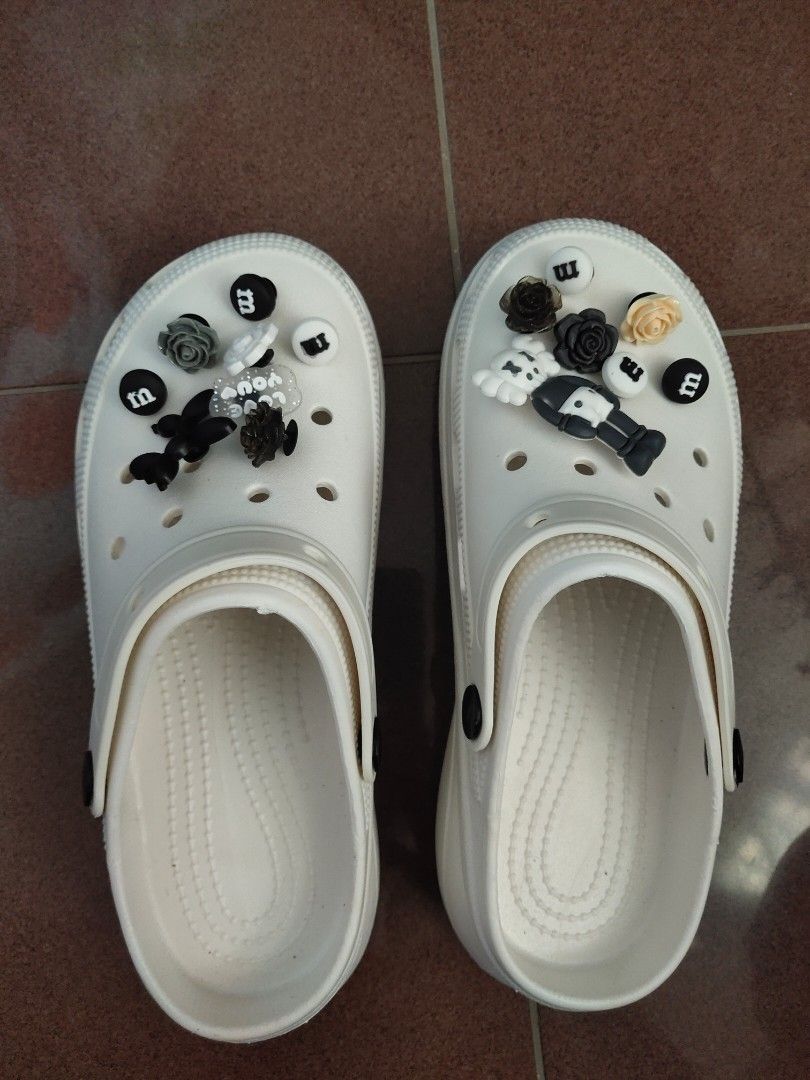 White sales clogs shoes