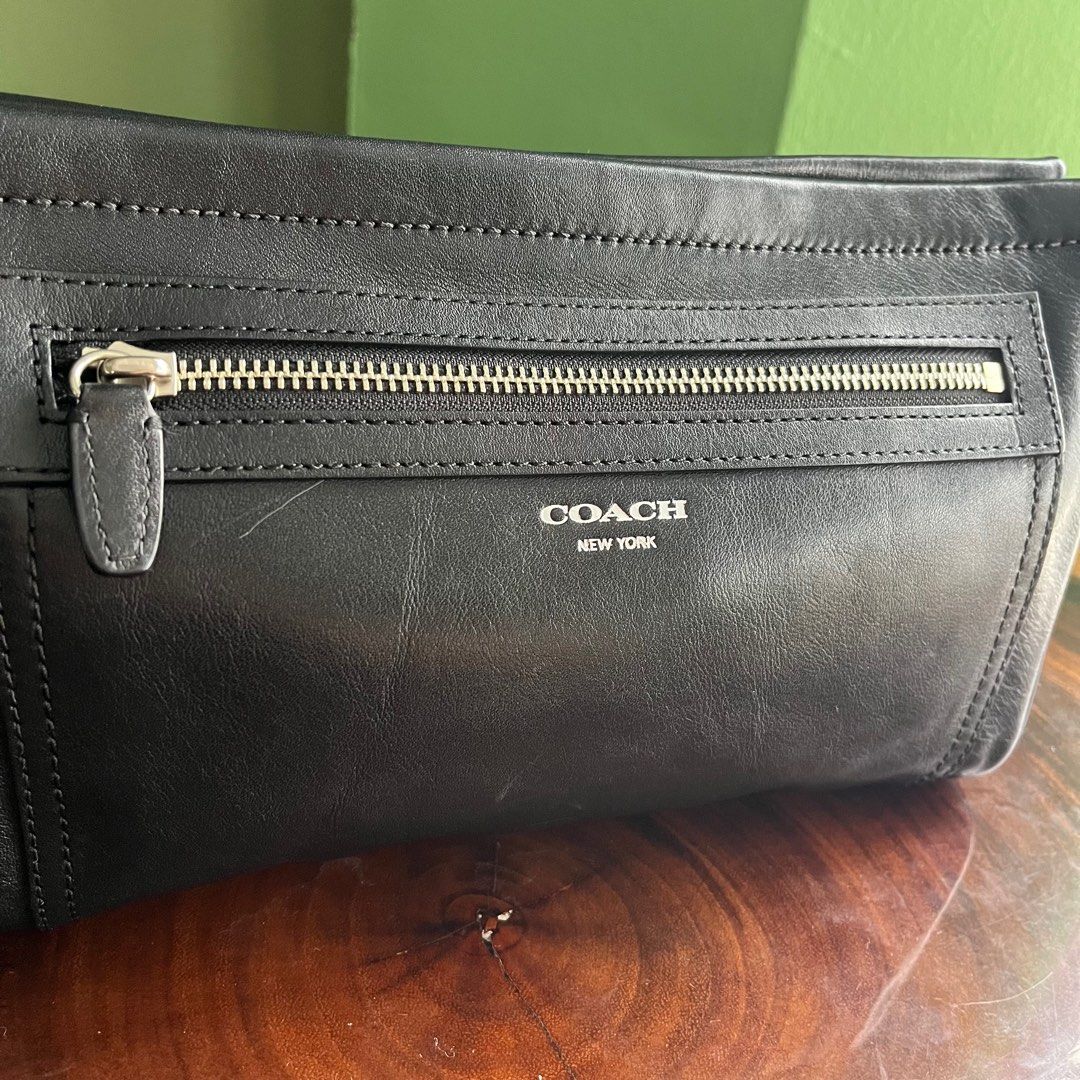 Coach legacy cheap large wristlet