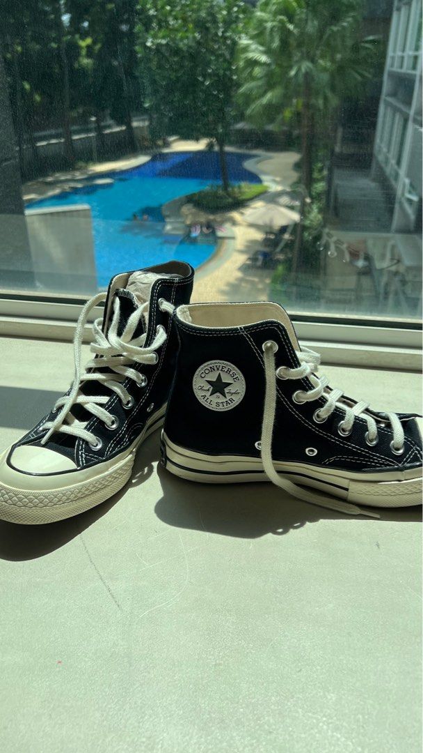 White high top best sale converse sneakers