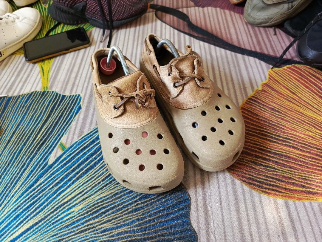 Crocs 10UK Men s Fashion Footwear Flipflops and Slides on Carousell