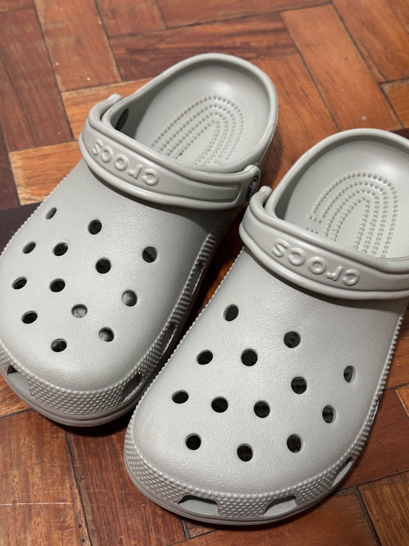 Elephant crocs outlet