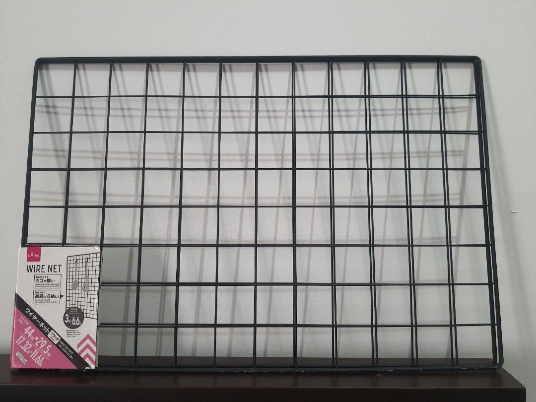 Daiso wire net, Furniture & Home Living, Home Decor, Frames & Pictures